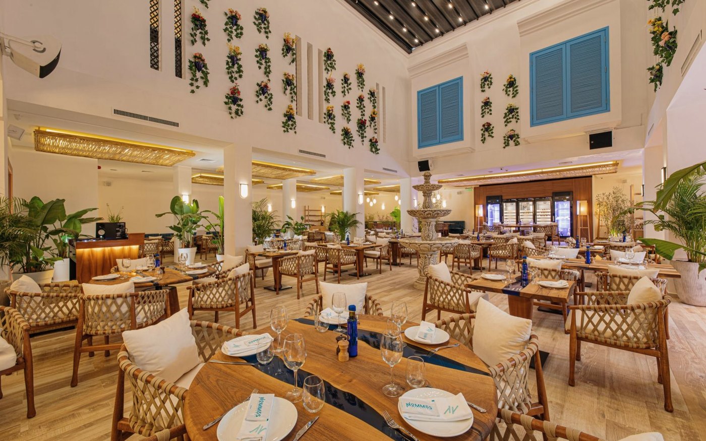 Salle du restaurant Nommos à Marrakech